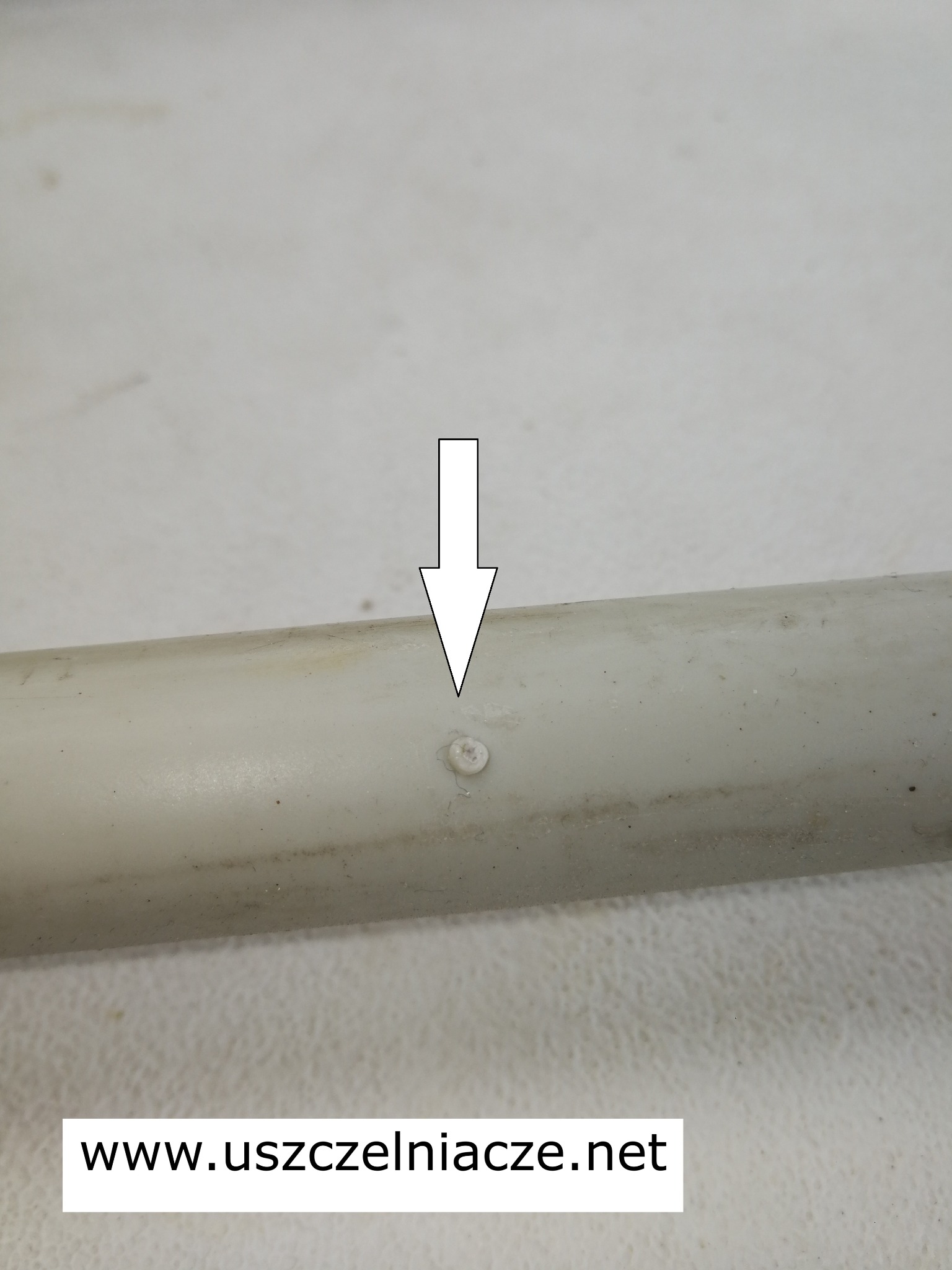 01-jak-dziala-uszczelniacz-multiseal-korek-uszczelniajacy-na-rurze