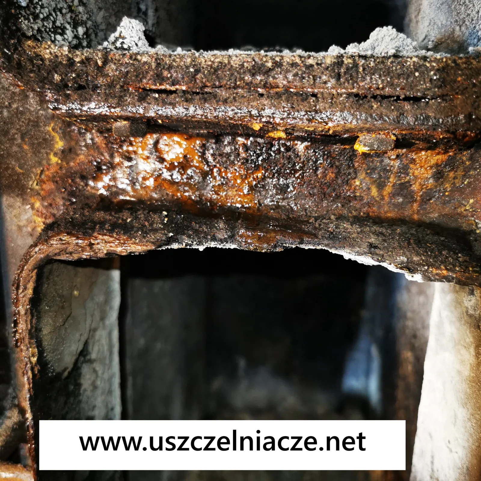 03-skutecznosc-uszczelniaczy-multiseal-woda-kapie-z-kotla